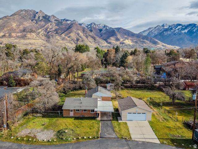 2225 E FARDOWN AVE, Holladay, UT 84121