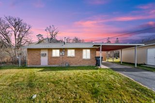 2225 E FARDOWN AVE, Holladay, UT 84121