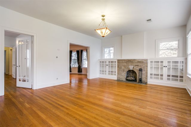 6210 Victor Street, Dallas, TX 75214