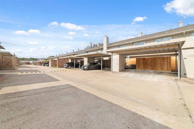 14704 Perthshire Road, Houston, TX 77079