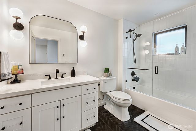 4224 NE 124th Street, Seattle, WA 98125