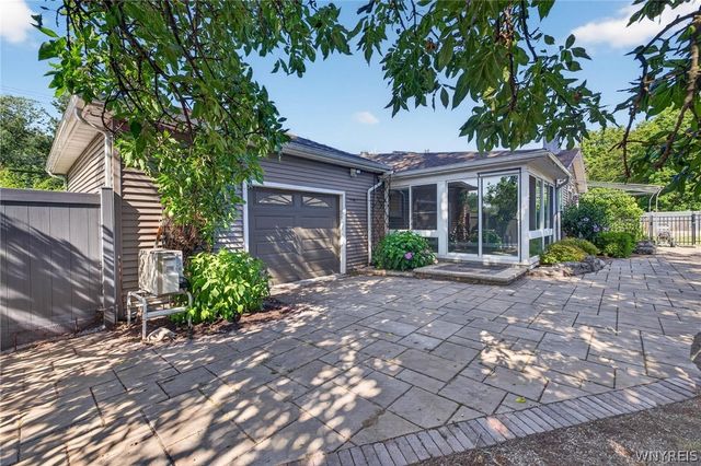 1985 Maple Road, Amherst, NY 14221