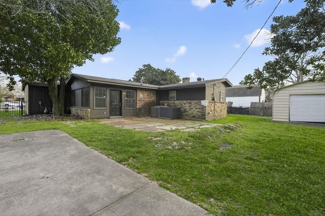 4859 ORTIE DR, Memphis, TN 38109