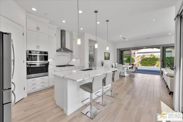 26 Medoc, Rancho Mirage, CA 92270