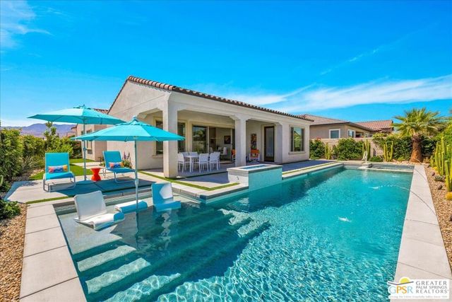 26 Medoc, Rancho Mirage, CA 92270