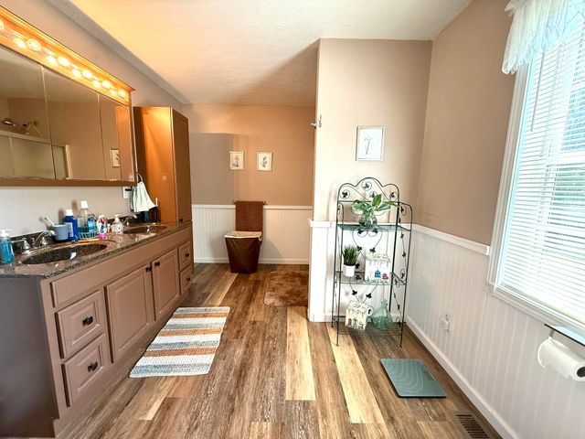 173 Brewer Way, Lancaster, KY 40444