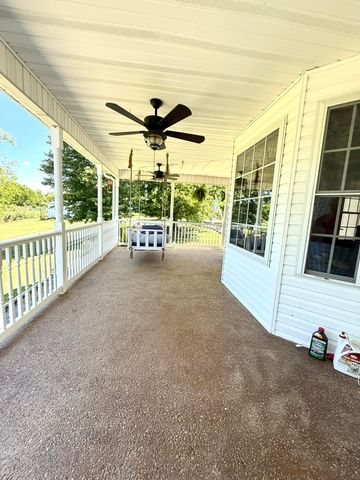 173 Brewer Way, Lancaster, KY 40444