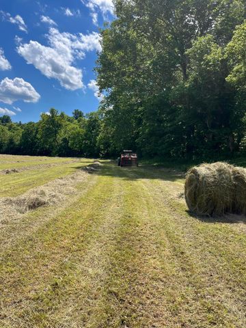 173 Brewer Way, Lancaster, KY 40444