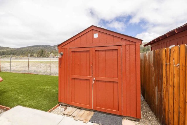1035 W Fairway, Big Bear City, CA 92314