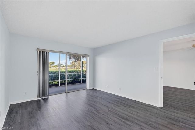 200 Pebble Beach BLVD D103, Naples, FL 34113