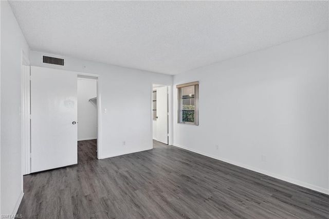 200 Pebble Beach BLVD D103, Naples, FL 34113