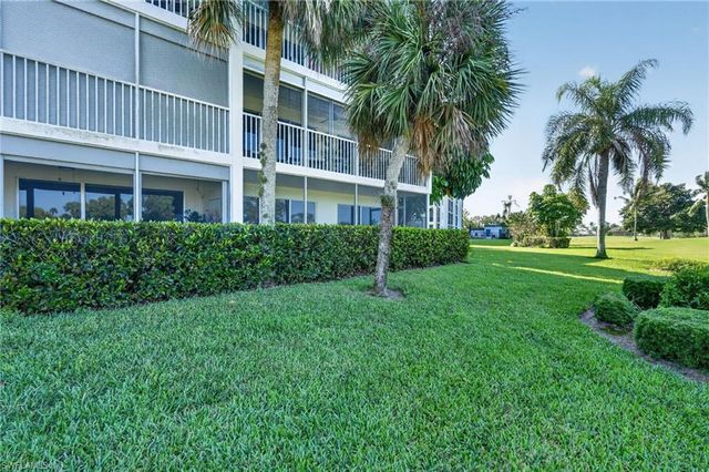 200 Pebble Beach BLVD D103, Naples, FL 34113