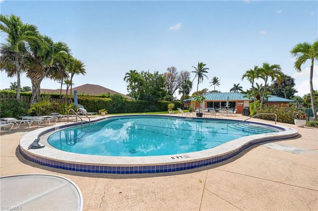 200 Pebble Beach BLVD D103, Naples, FL 34113