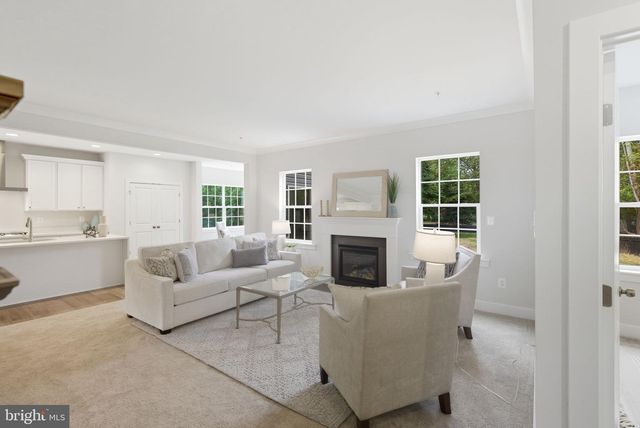 328 RIDGE RD, Washington Grove, MD 20880