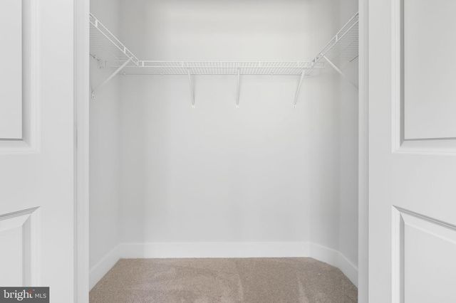 328 RIDGE RD, Washington Grove, MD 20880