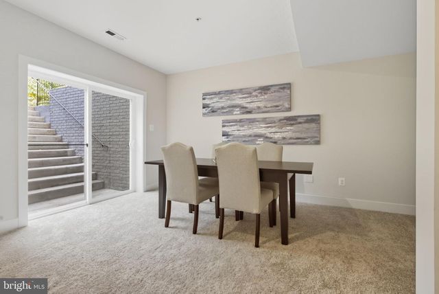 328 RIDGE RD, Washington Grove, MD 20880