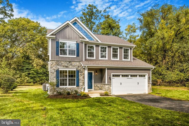 328 RIDGE RD, Washington Grove, MD 20880