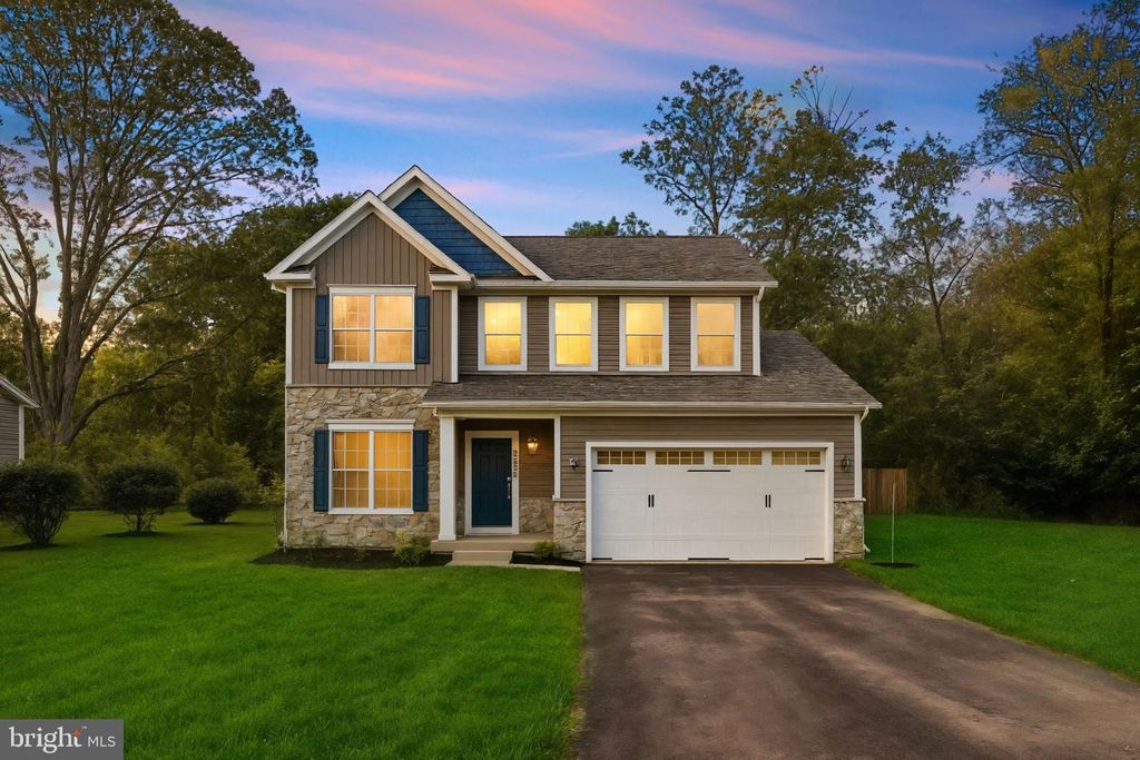 328 RIDGE RD, Washington Grove, MD 20880