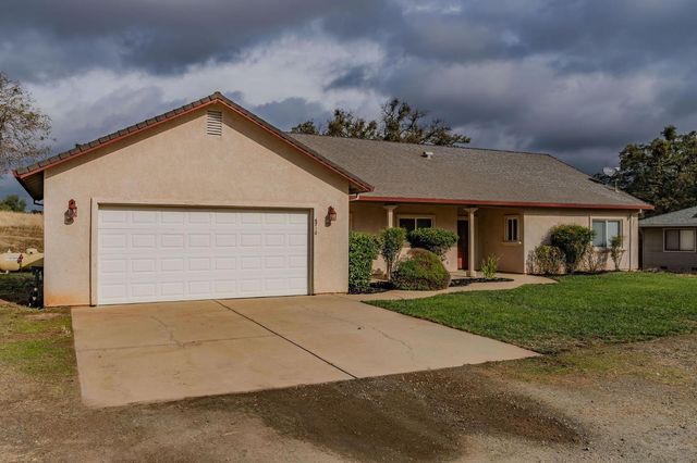 6710 Baldwin St, Valley Springs, CA 95252
