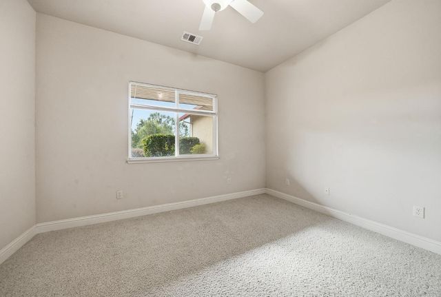 6710 Baldwin St, Valley Springs, CA 95252