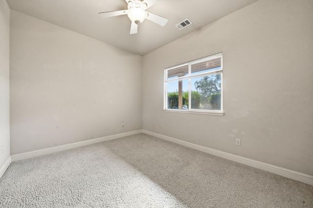 6710 Baldwin St, Valley Springs, CA 95252