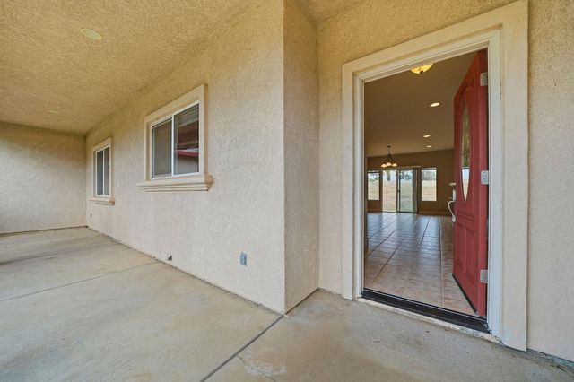 6710 Baldwin St, Valley Springs, CA 95252