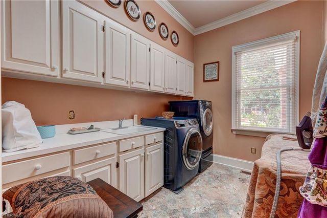 157 Oak Ridge Drive, Eden, NC 27288