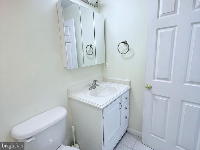 5801 CAMBRIDGE DR, Fredericksburg, VA 22407