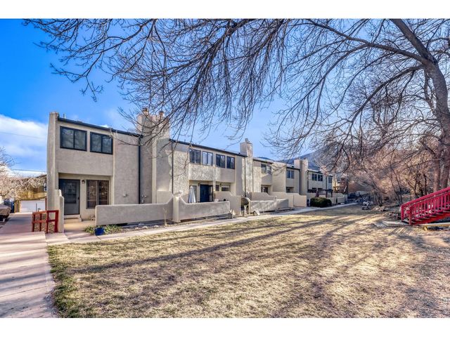 1109 8th St, Golden, CO 80401