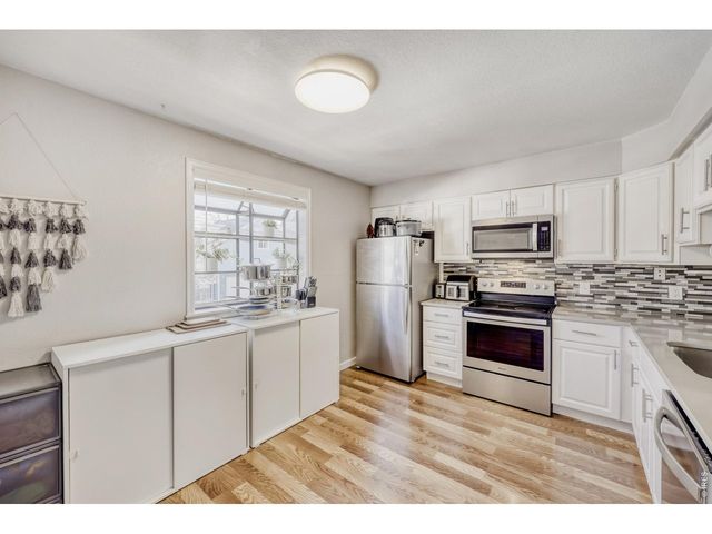 1109 8th St, Golden, CO 80401