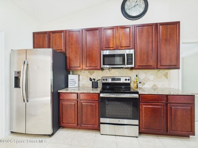 661 Jenkins Street, Sebastian, FL 32958