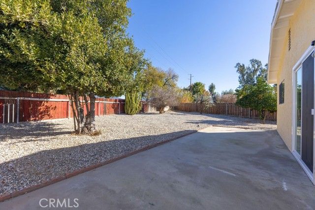 2124 San Padre, Hemet, CA 92545