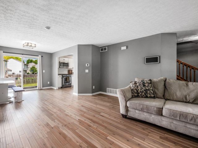 1654 Marshall Avenue, Obetz, OH 43207