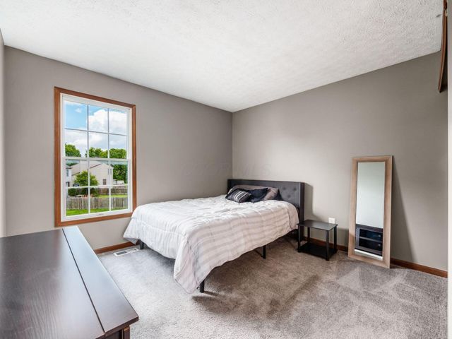 1654 Marshall Avenue, Obetz, OH 43207