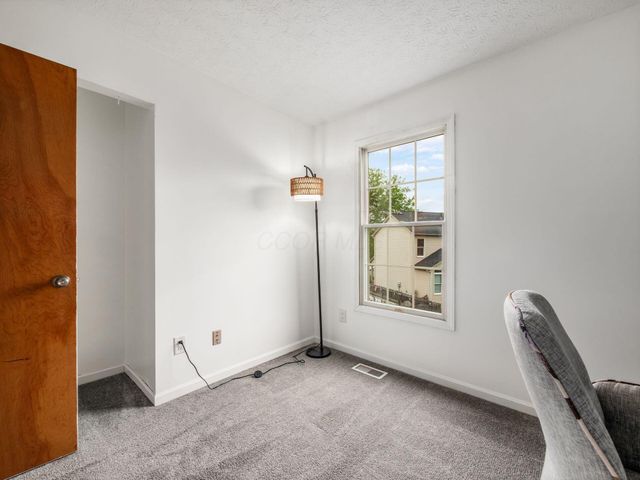 1654 Marshall Avenue, Obetz, OH 43207