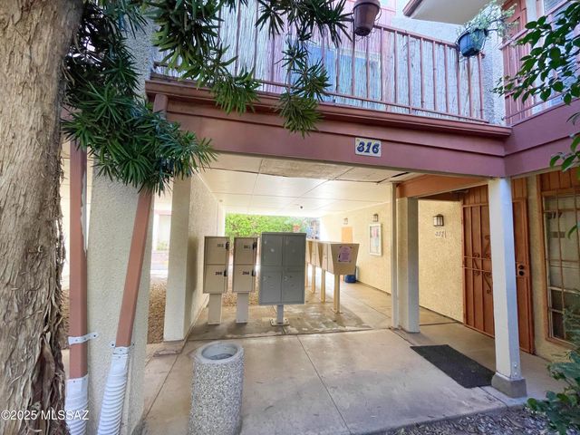 1600 N Wilmot Rd Unit 316, Tucson, AZ 85712