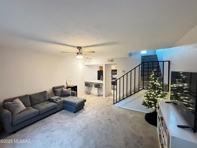 1600 N Wilmot Rd Unit 316, Tucson, AZ 85712