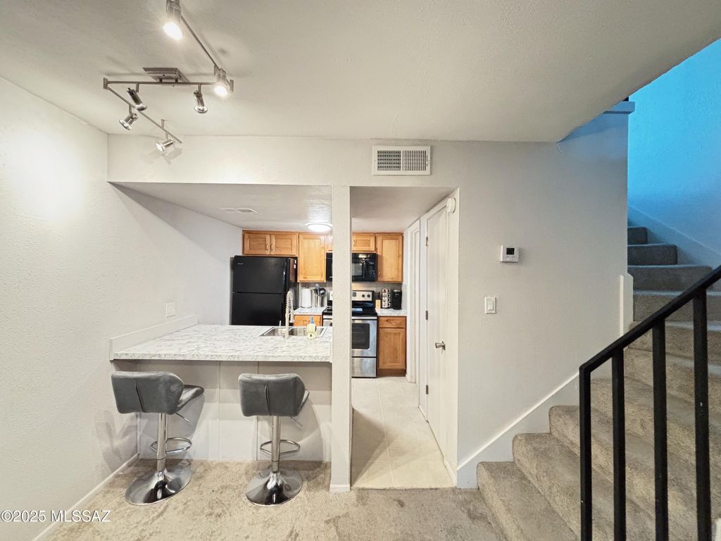 1600 N Wilmot Rd Unit 316, Tucson, AZ 85712