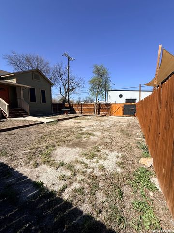 202 Hunstock, San Antonio, TX 78210