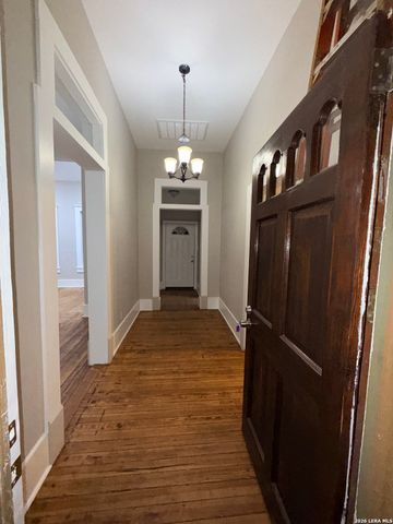 202 Hunstock, San Antonio, TX 78210