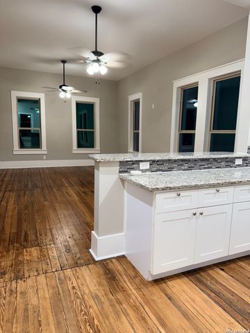 202 Hunstock, San Antonio, TX 78210