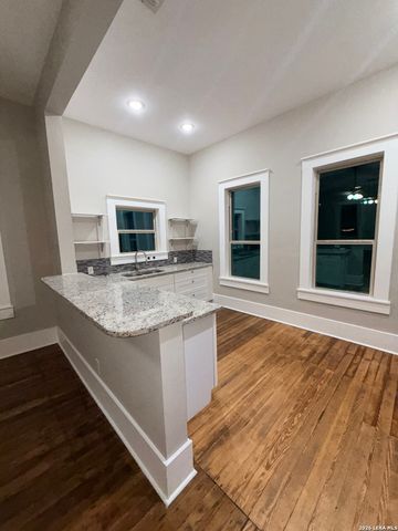 202 Hunstock, San Antonio, TX 78210