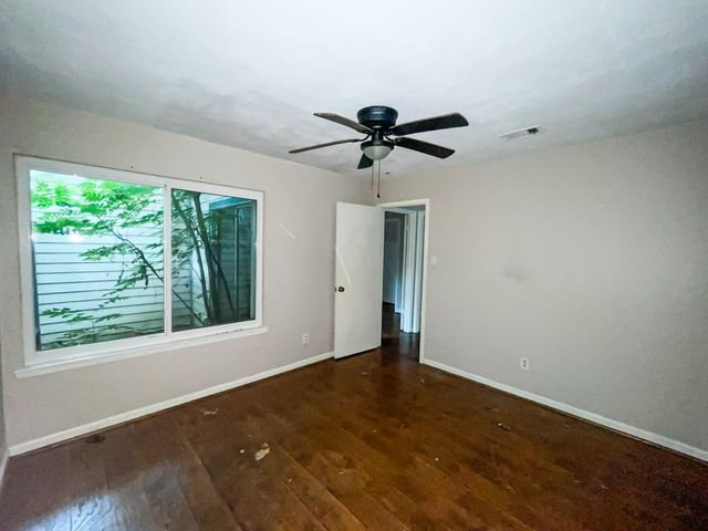 19734 Lake Hollow, Houston, TX 77084