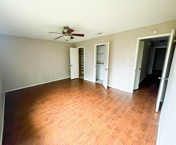 19734 Lake Hollow, Houston, TX 77084