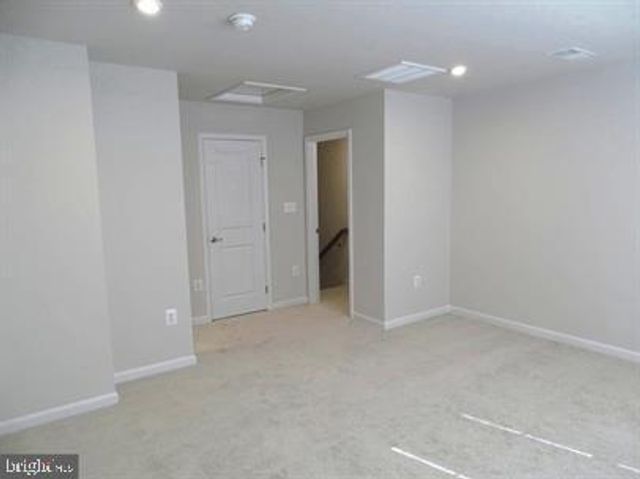 1024 TRESTLE DR, Fredericksburg, VA 22401