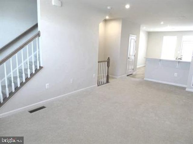 1024 TRESTLE DR, Fredericksburg, VA 22401