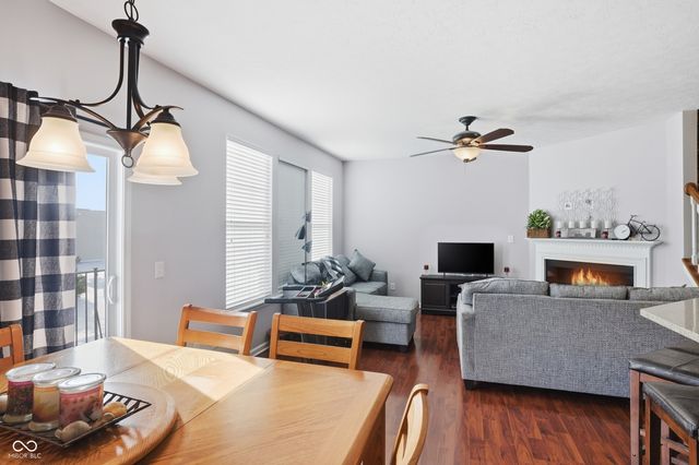 6343 Central Boulevard, Whitestown, IN 46075