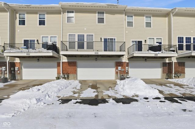 6343 Central Boulevard, Whitestown, IN 46075