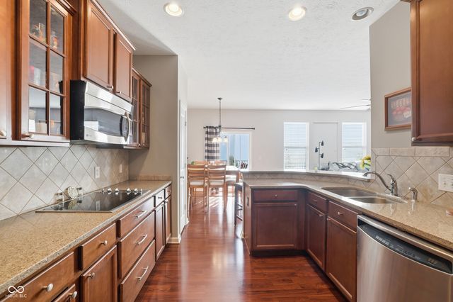 6343 Central Boulevard, Whitestown, IN 46075