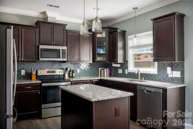 2929 Fernley Court, High Point, NC 27262